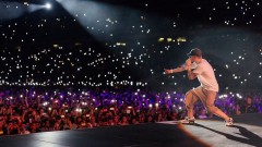 EMINEM: "My first show in South Africa ever. What a great crowd, thank you Cape Town!"