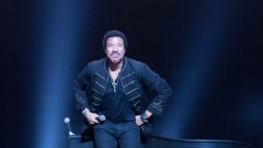 Lionel Richie + John Farnham - New Zealand 2014