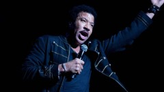 Lionel Richie + John Farnham - New Zealand 2014