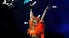 Miley Cyrus - Bangerz Tour Australia 2014