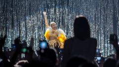 Miley Cyrus - Bangerz Tour New Zealand 2014