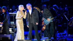 John Farnham & Olivia Newton-John - Sandalford Estate, WA