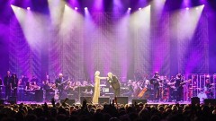 John Farnham & Olivia Newton-John - Qantas Credit Union Arena